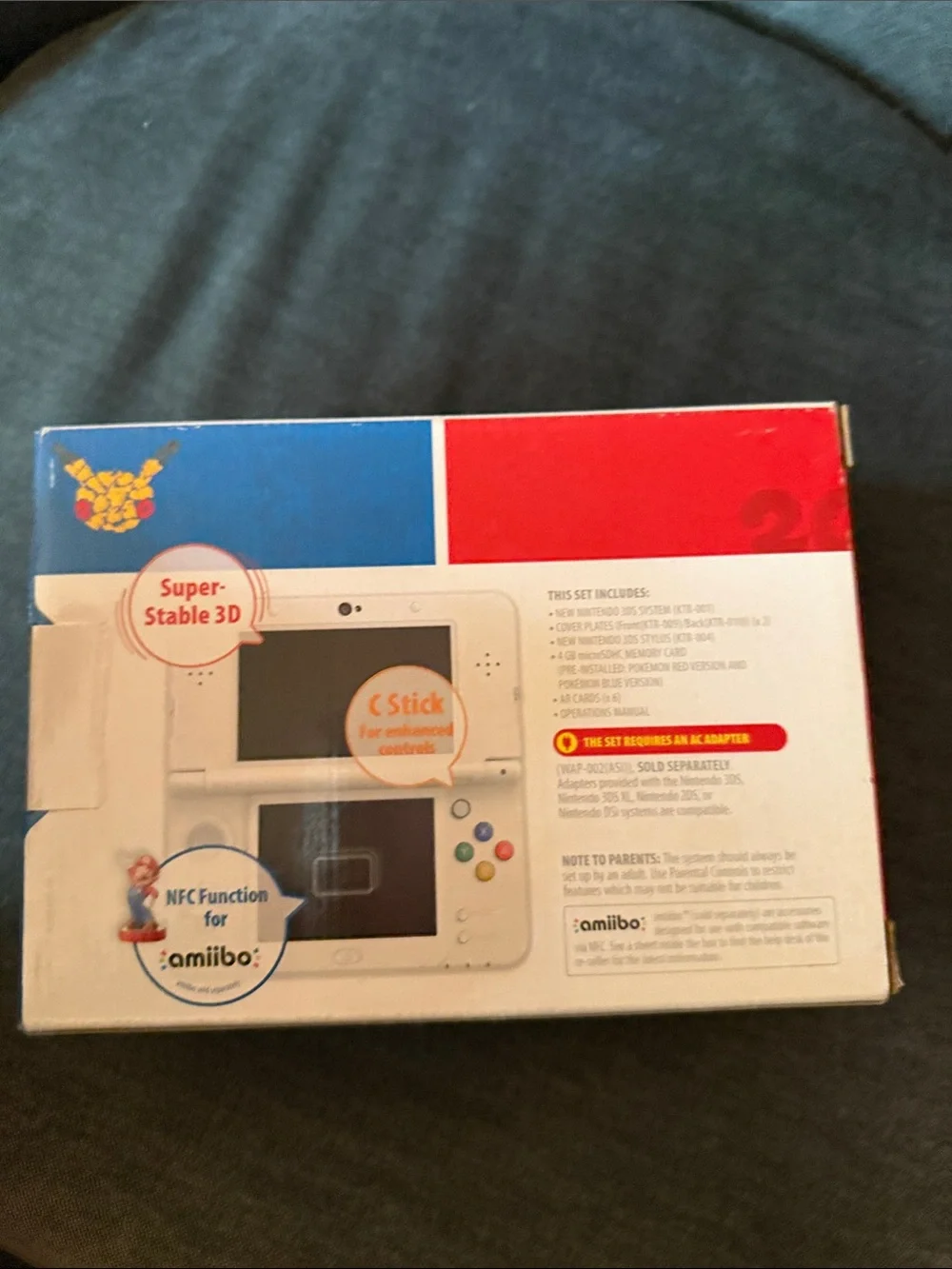 Nintendo New 3DS Pokémon Charizard & Blastoise Edition - Red, Blue, White